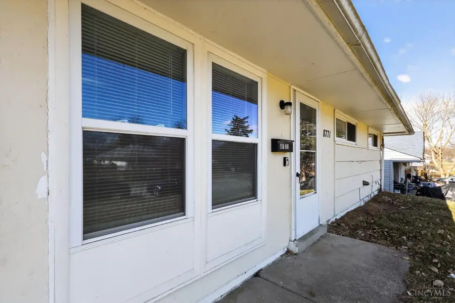 8771 Desoto Drive, Mount Healthy, OH 45231 - #2