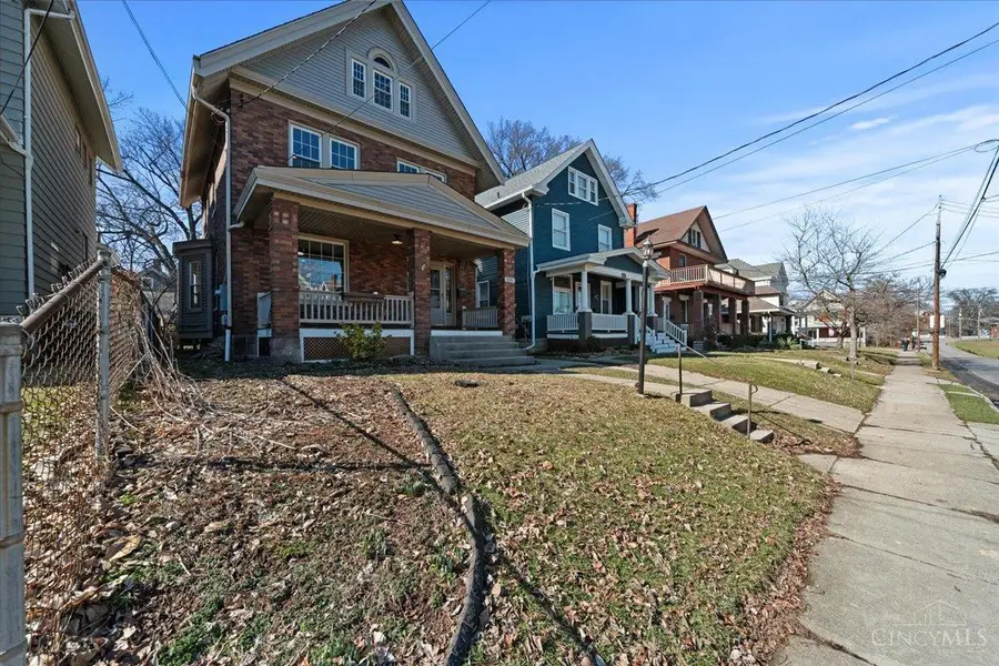 3931 Burwood Avenue, Norwood, OH 45212 - #3