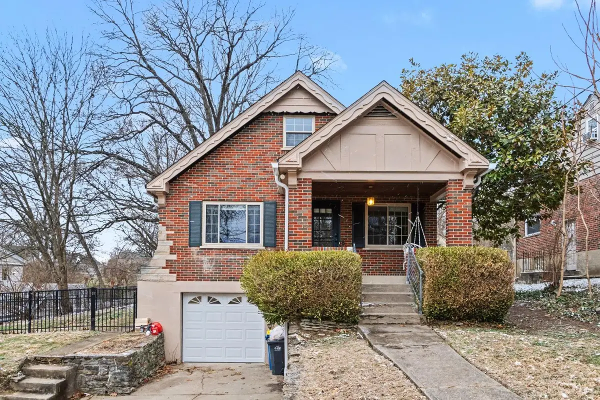 6095 Kenwood Road, Madeira, OH 45243 - #1