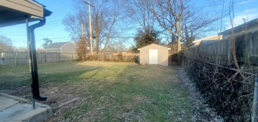 824 Carlisle Avenue, Hamilton, OH 45013 - #2