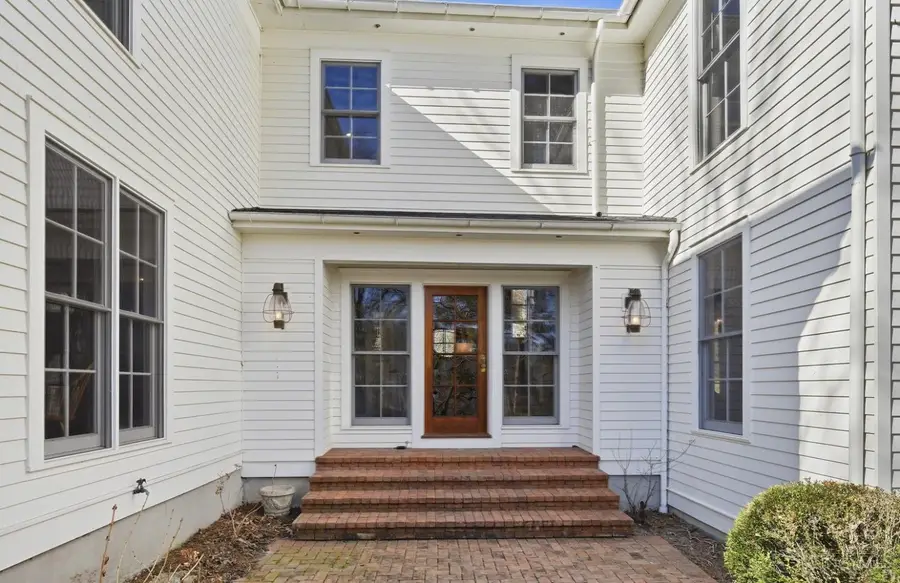 9200 Indian Hill Road, Indian Hill, OH 45243 - #2