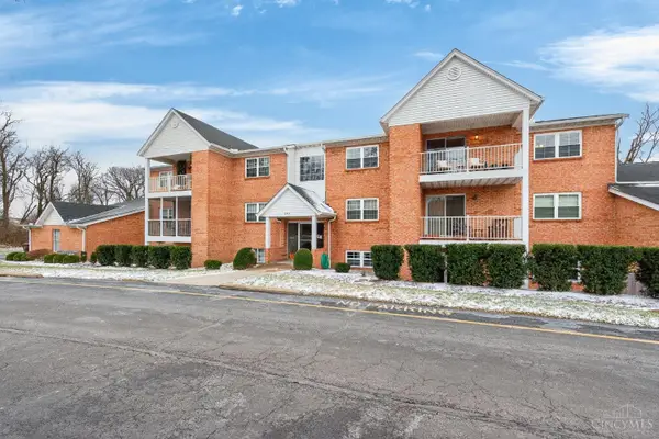 3211 Heritage Square Dr #12, Colerain Twp, OH 45251