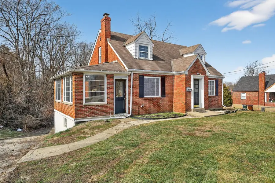 6621 Winton Road, Finneytown, OH 45224 - #2