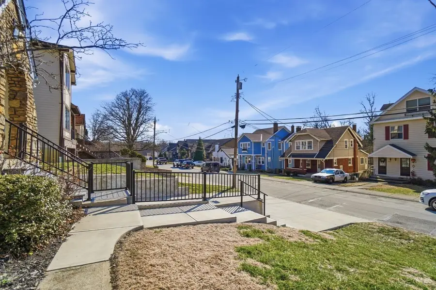 3110 Kinmont Street, Cincinnati, OH 45208 - #2