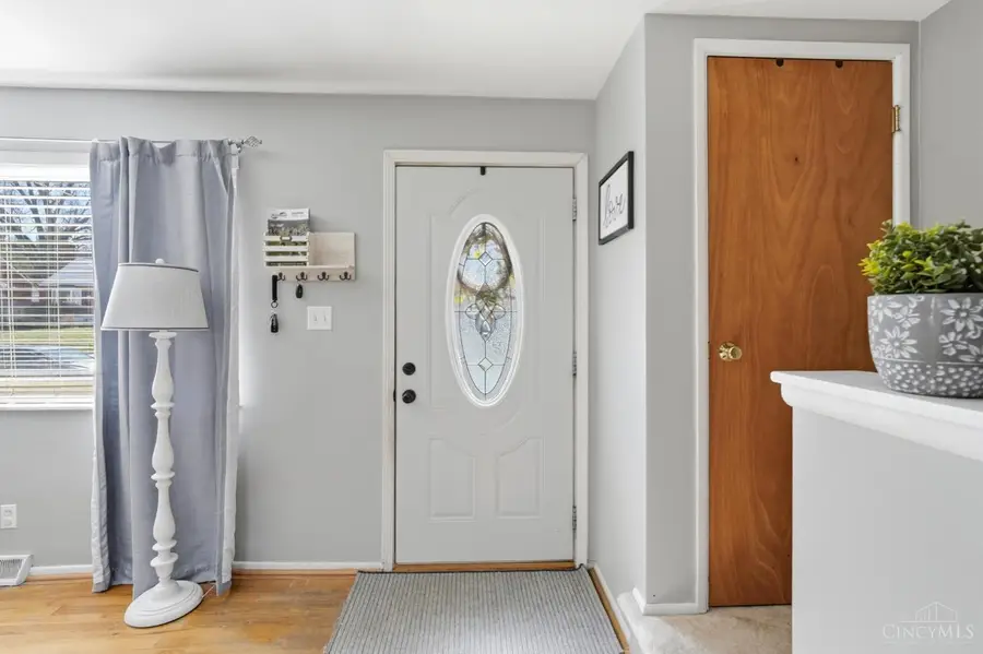 10514 Thornview Drive, Sharonville, OH 45241 - #2