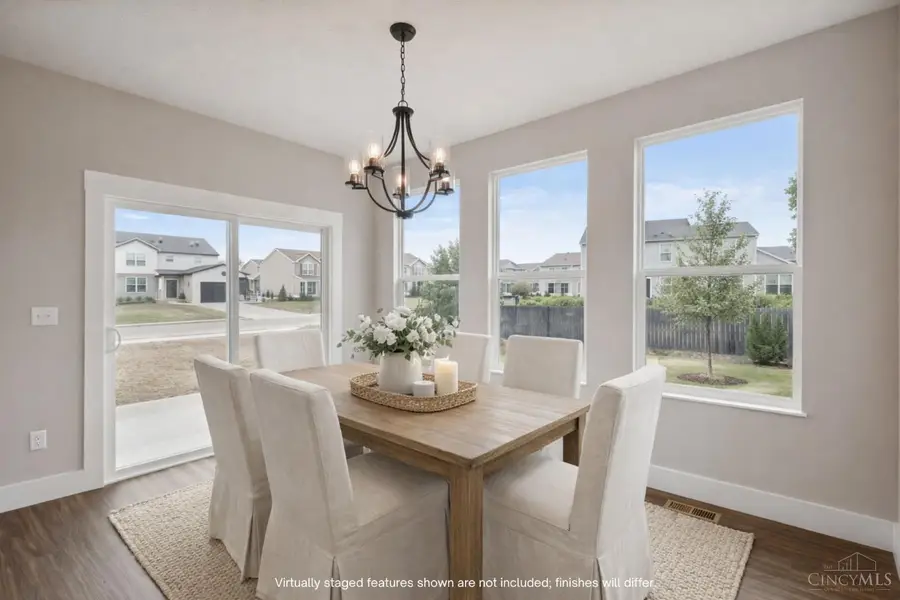 708 W Arlington Drive, Trenton, OH 45067 - #2