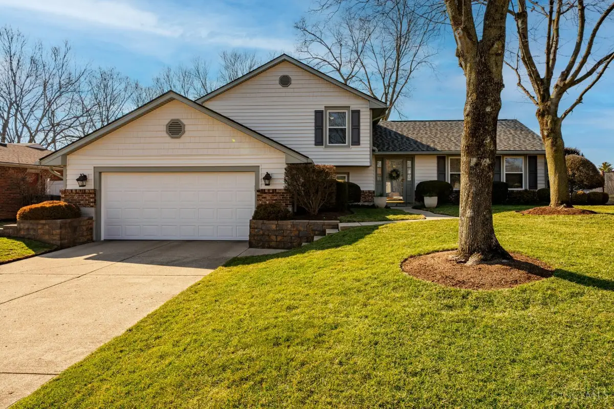 612 Applehill Drive, West Carrollton, OH 45449 - #1