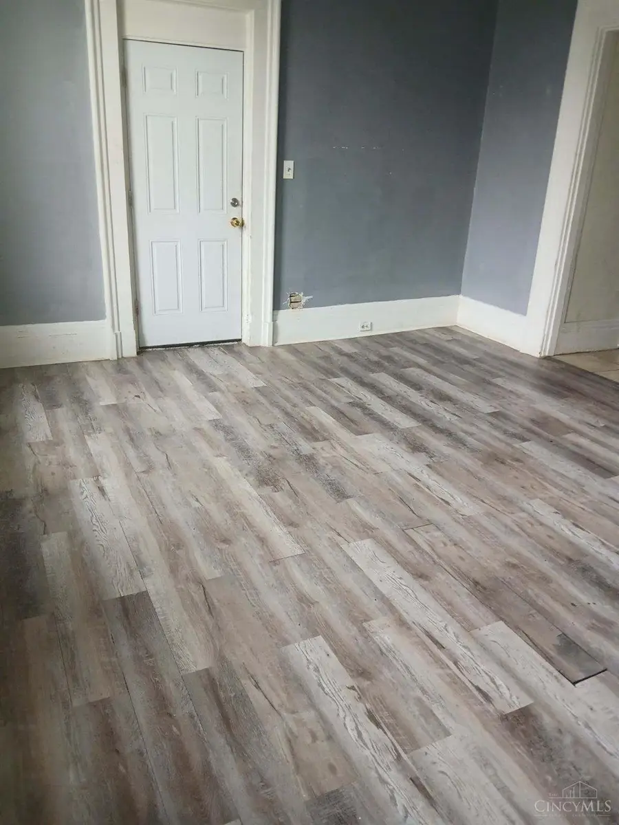 2063 Harrison Avenue, Cincinnati, OH 45214 - #3