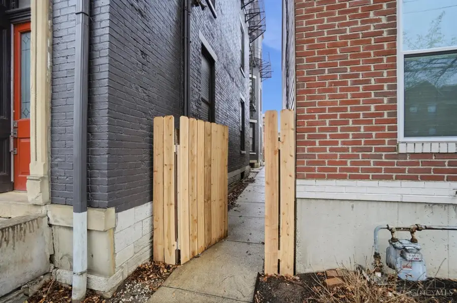 428 Elizabeth Street, Cincinnati, OH 45203 - #2