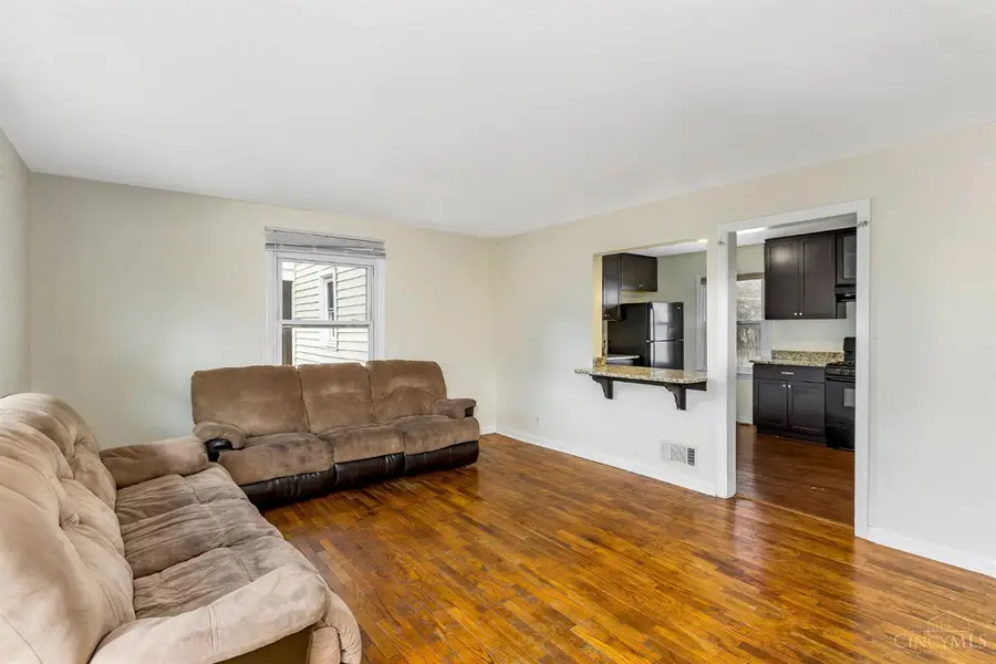 120 E Chestnut Street, Oxford, OH 45056 - #2