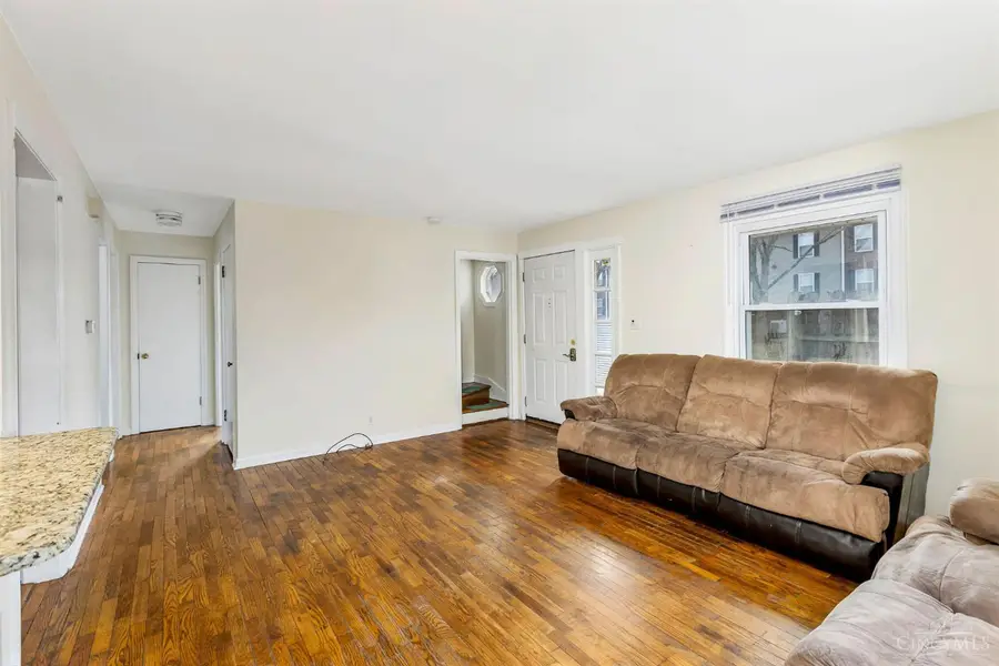 120 E Chestnut Street, Oxford, OH 45056 - #3