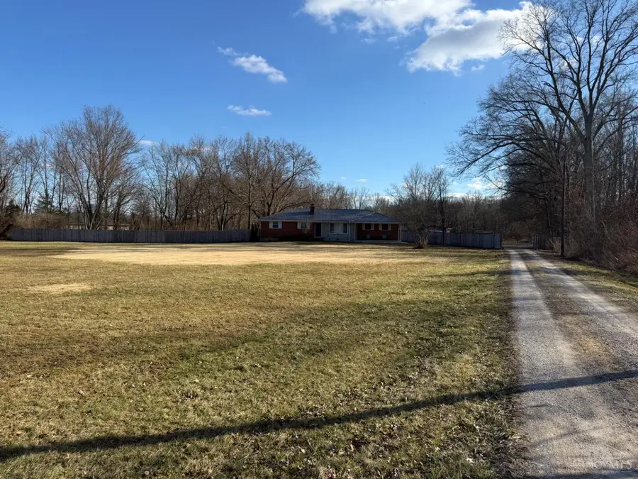 2391 St Rt 131, Stonelick, OH 45122 - #2