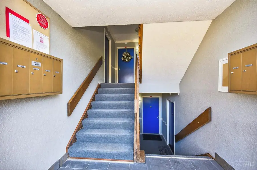 9508 Woodland Hills Drive, West Chester, OH 45011 - #3