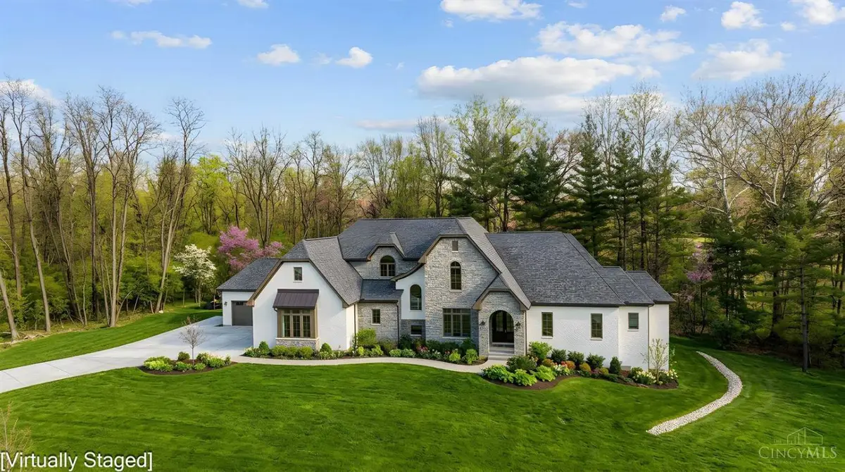 2 Abbey Place, Cincinnati, OH 45243 - #1