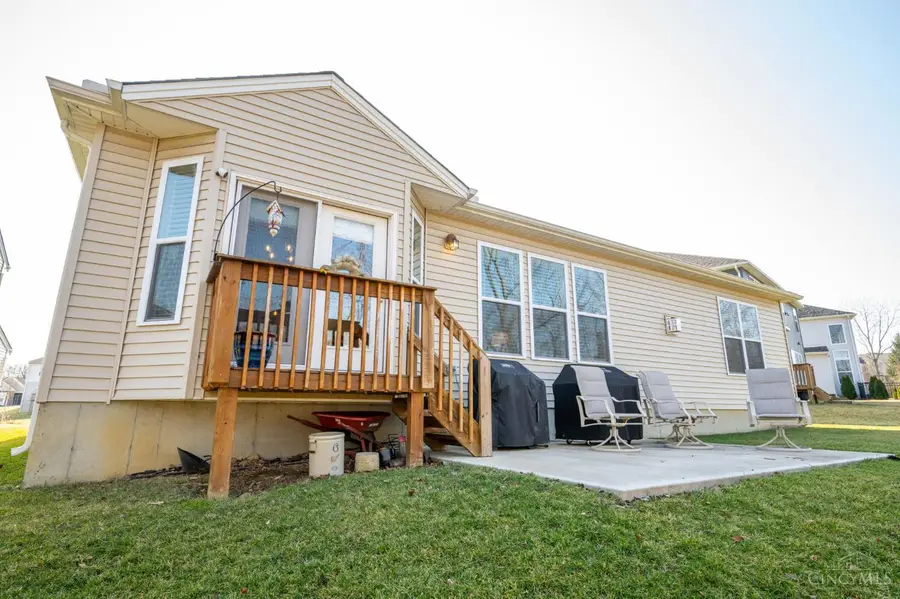 477 Auburn Grove Drive, South Lebanon, OH 45152 - #2