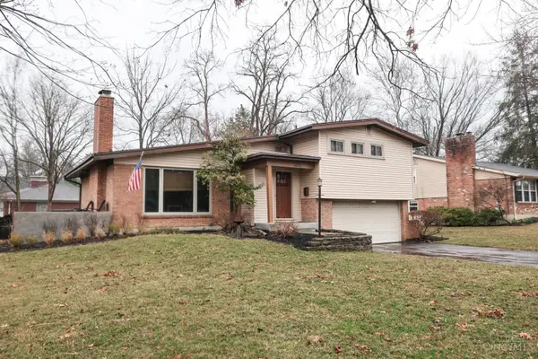 9856 Knollbrook Terrace, Montgomery, OH 45242