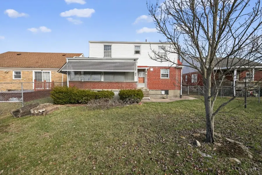 313 Pershing Avenue, Lockland, OH 45215 - #2