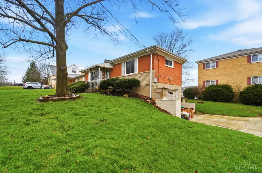 3857 Ruth Lane, Cincinnati, OH 45211 - #3