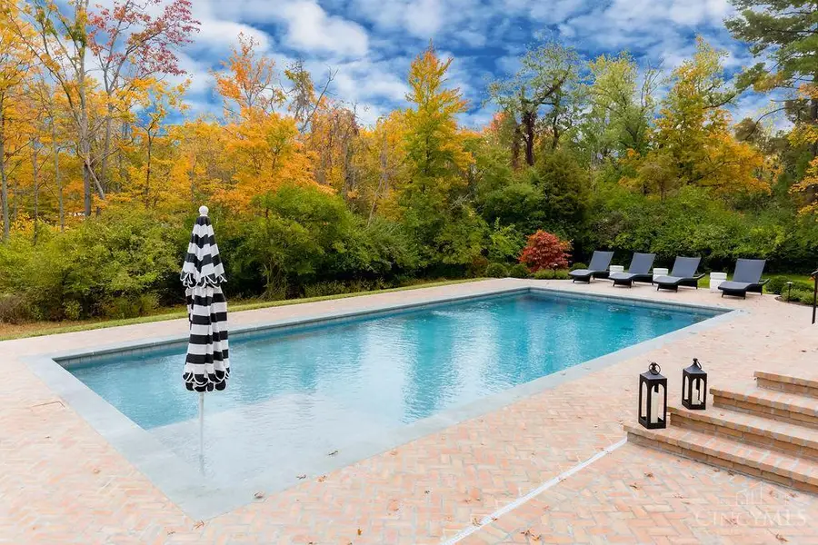 8340 Arapaho Lane, Indian Hill, OH 45243 - #3