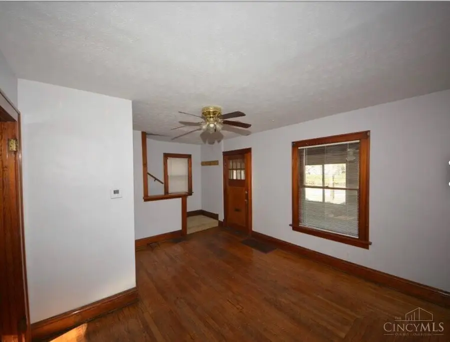 4546 Leo Street, Saint Bernard, OH 45217 - #3