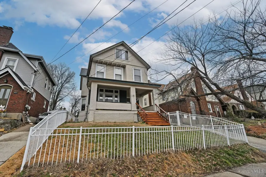 3130 Parkview Avenue, Cincinnati, OH 45213 - #2