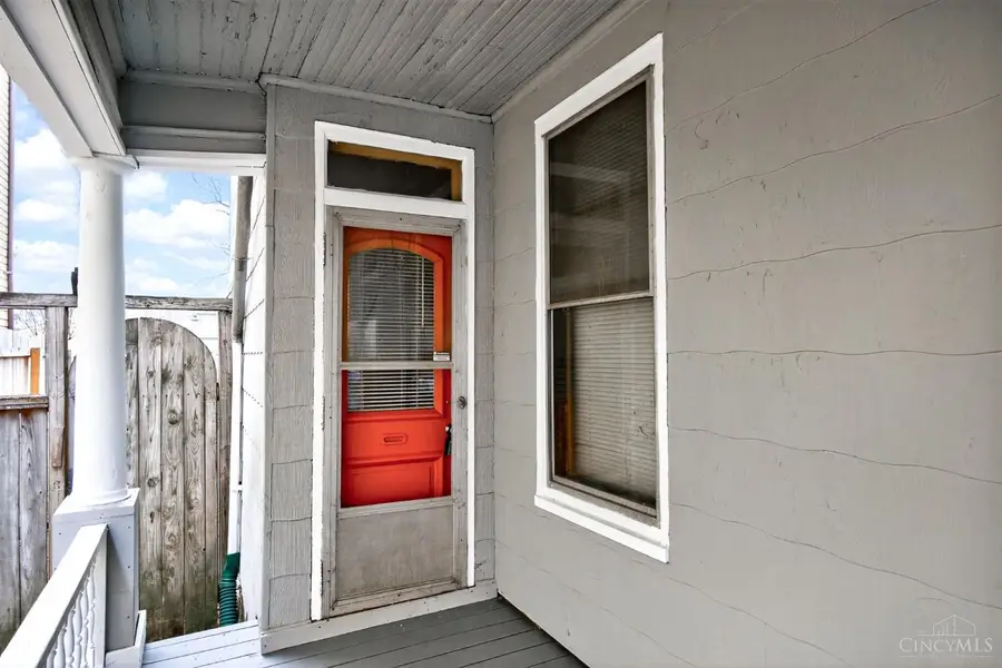 820 Dayton Street, Hamilton, OH 45011 - #3