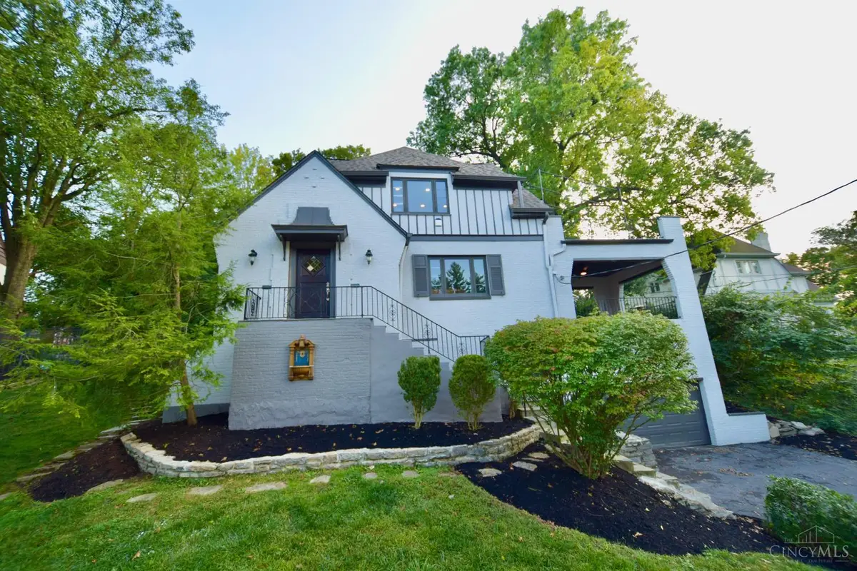 3255 Linwood Avenue, Cincinnati, OH 45226 - #1