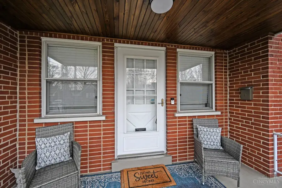 4442 Homelawn Avenue, Bridgetown, OH 45211 - #2