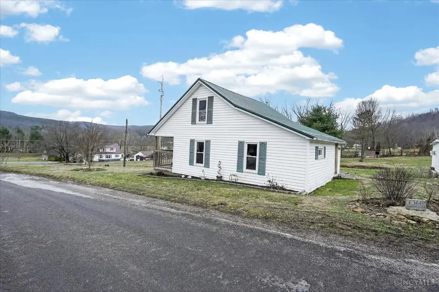 6366 Green Ridge Road, Benton, OH 45660 - #2