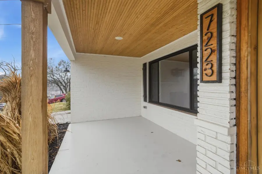 7223 Longfield Drive, Madeira, OH 45243 - #3