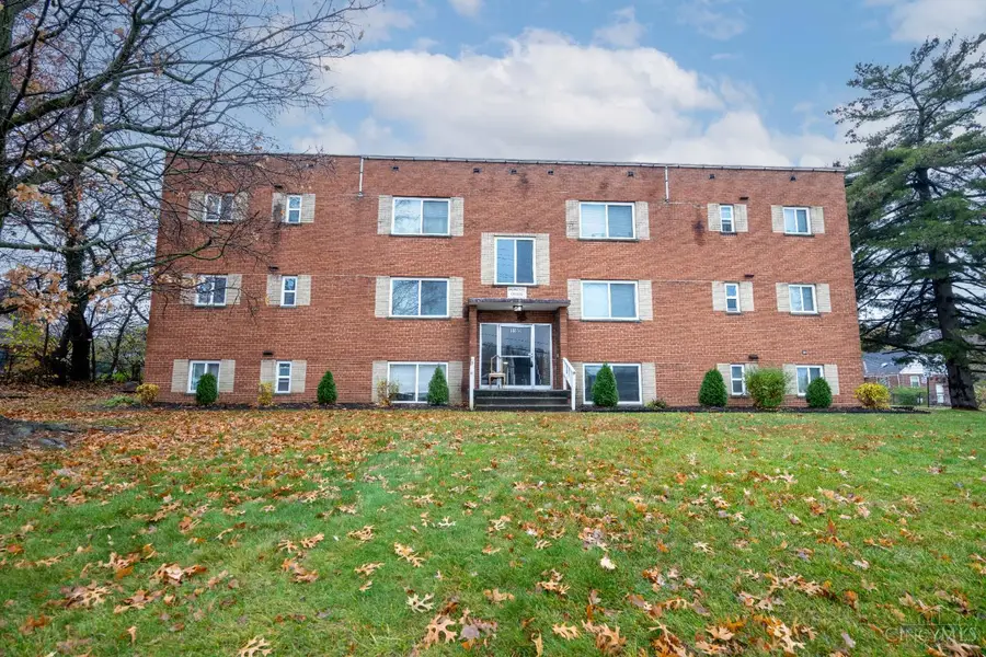 1165 W Galbraith Road, Cincinnati, OH 45231 - #3