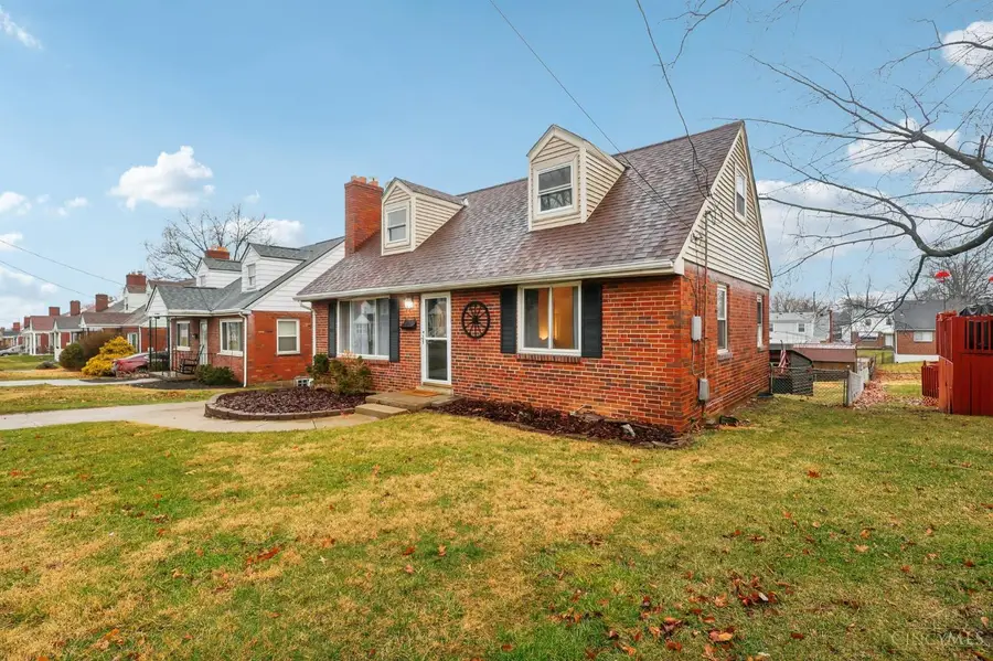 134 West Crest Drive, Reading, OH 45215 - #2