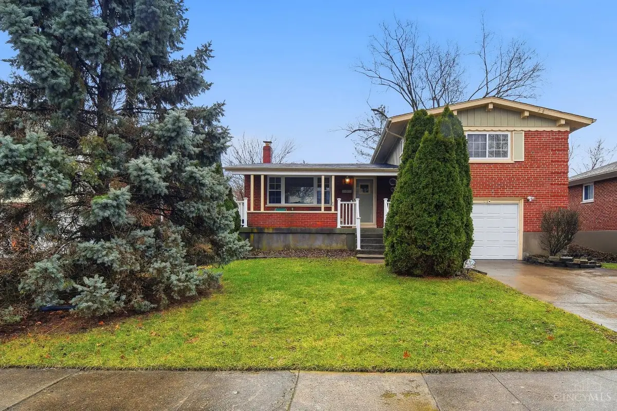 3617 Fieldcrest Drive, Cincinnati, OH 45211 - #1