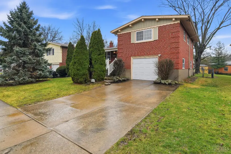 3617 Fieldcrest Drive, Cincinnati, OH 45211 - #2