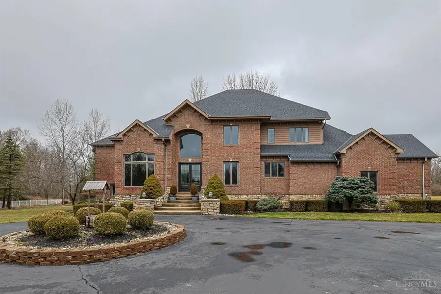 2822 Golden Fox Trail, Turtlecreek, OH 45036 - #3