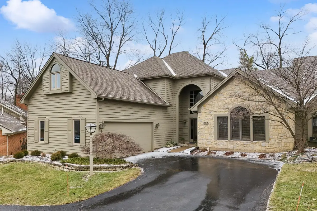 825 Lincoln Woods Court, Kettering, OH 45429 - #1