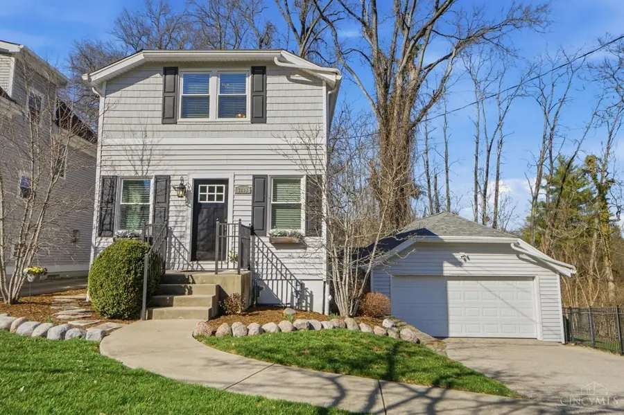 3808 Aylesboro Avenue, Cincinnati, OH 45208 - #2