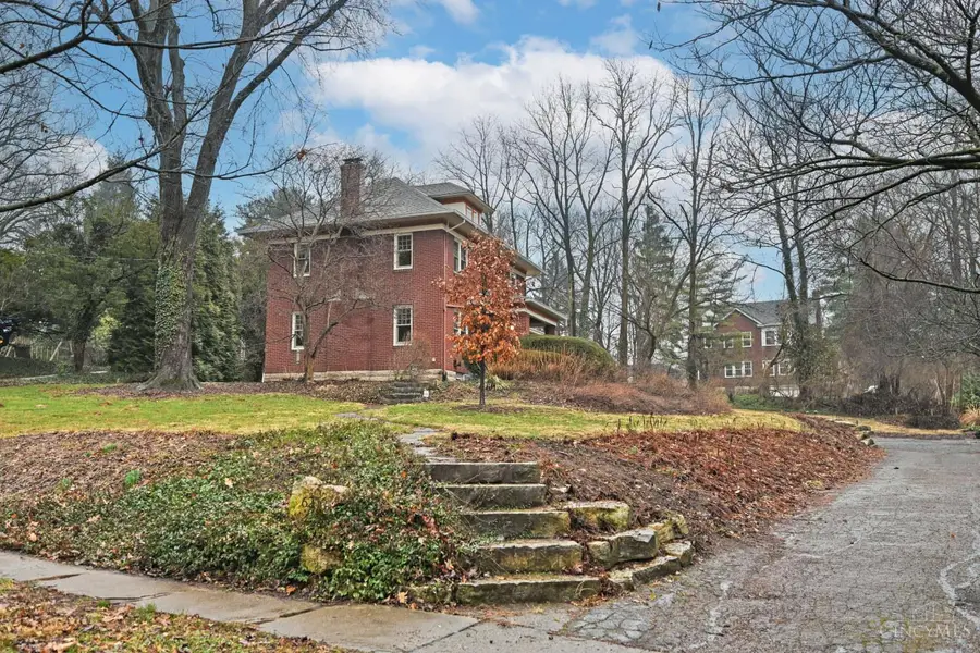 6276 Grand Vista Avenue, Cincinnati, OH 45213 - #2