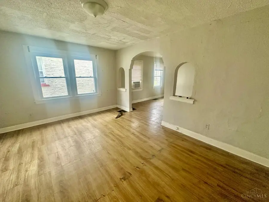 2446 Duck Creek Road, Norwood, OH 45212 - #2