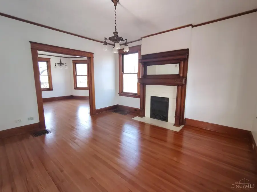 4155 Home Street, Silverton, OH 45236 - #3