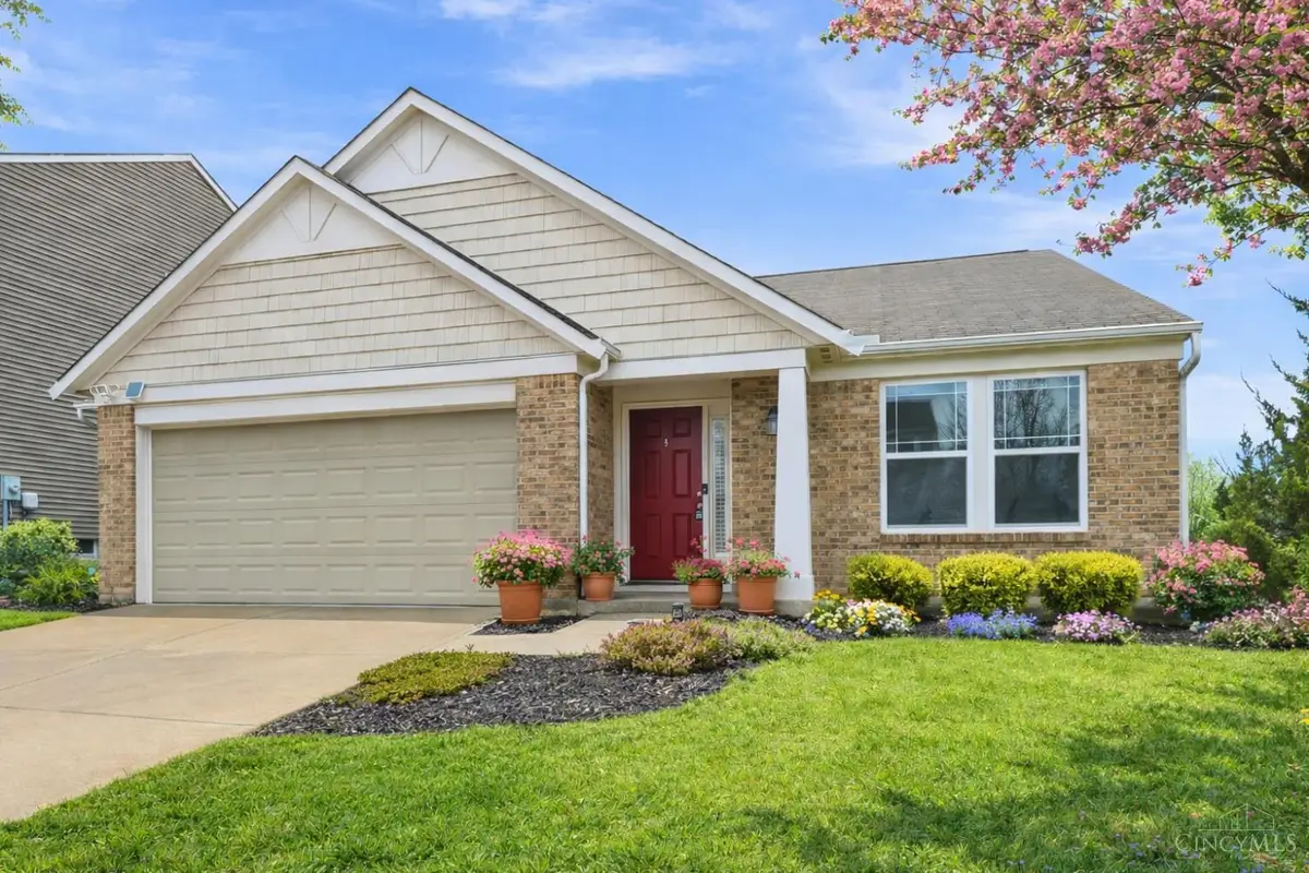 4264 Hunting Hawk Drive, Turtlecreek, OH 45036 - #1