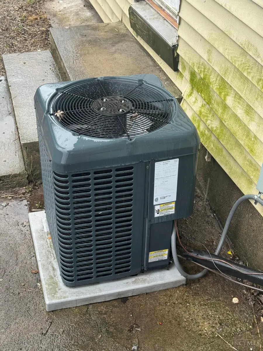 1518 Pleasant Avenue, Hamilton, OH 45015 - #2