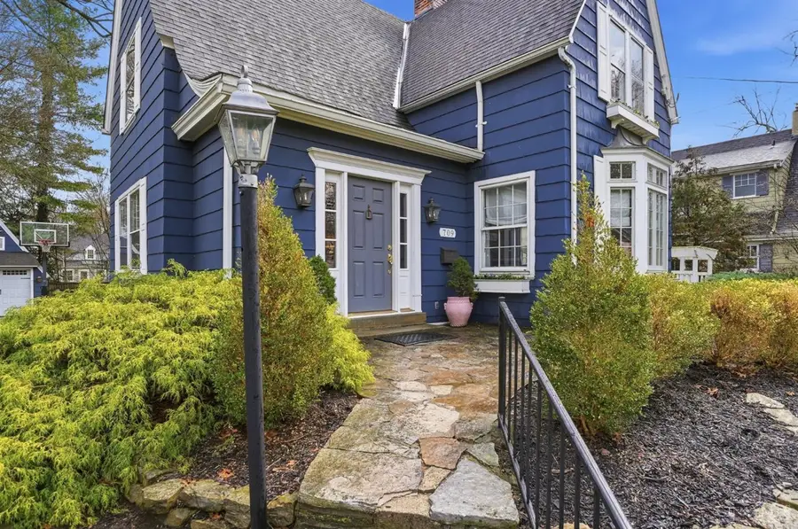709 Yale Avenue, Terrace Park, OH 45174 - #3