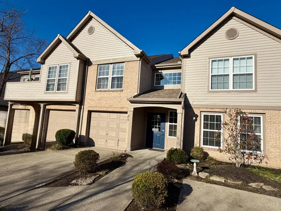 9917 Shorewood Lane #5B, Sharonville, OH 45241 - #3