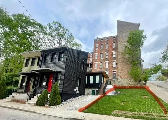 146 Peete Street, Cincinnati, OH 45202 - #1