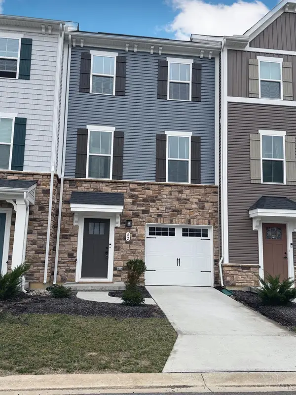 42 Wentworth Lane, Cincinnati, OH 45236