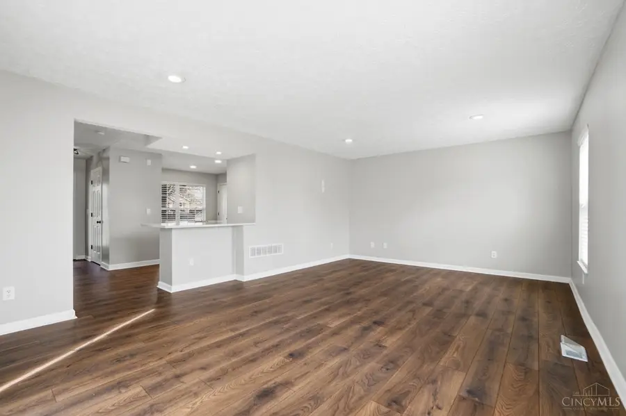 364 Mollie Drive, Hamilton, OH 45013 - #3