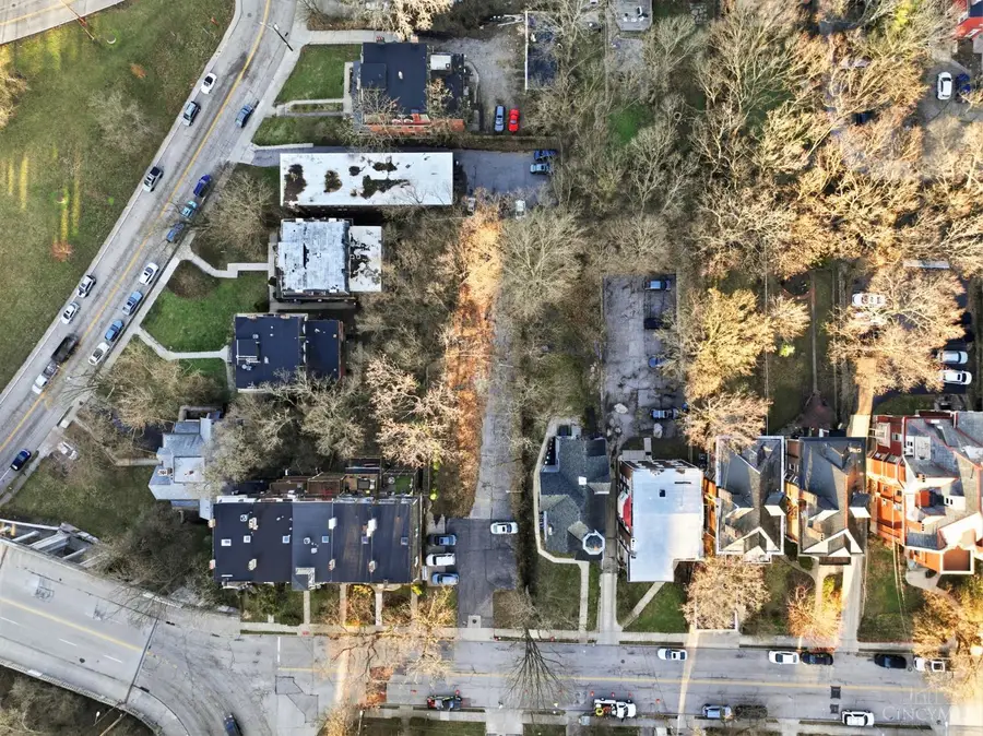 2211 Park Avenue, Cincinnati, OH 45206 - #3