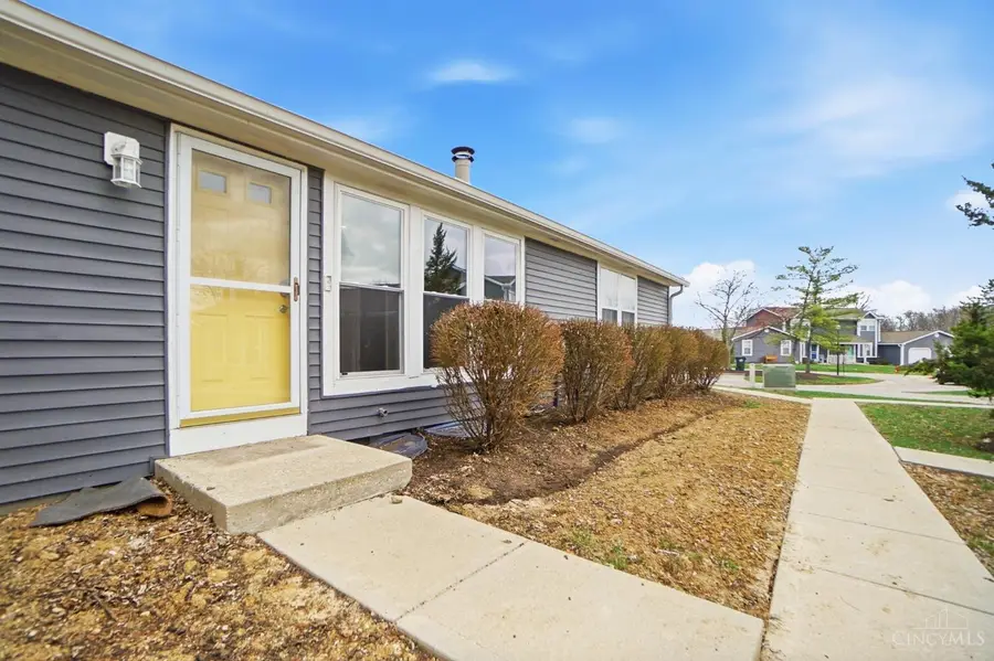 8050 Halyard Court, Landen, OH 45039 - #2