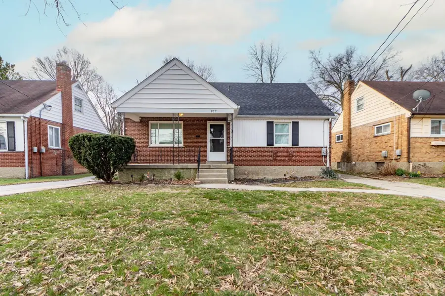 877 Oakfield Avenue, Cincinnati, OH 45224 - #2